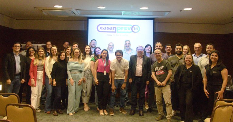 CASANPREV reúne equipe de RH da CASAN para falar de previdência